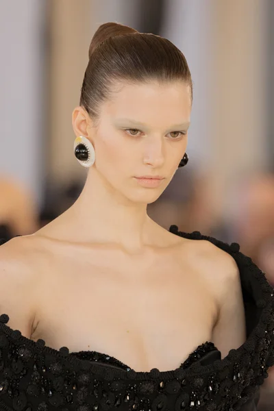 Look 38